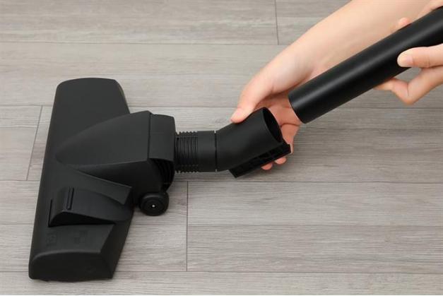 Máy hút bụi Bosch BGS21WPOW Công suất 2000W với 4 đầu hút