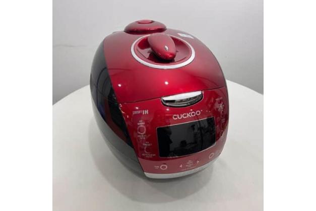 Nồi cơm điện cao tần Cuckoo CRP-HUS1000F dung tích 1.8L Hàn quốc