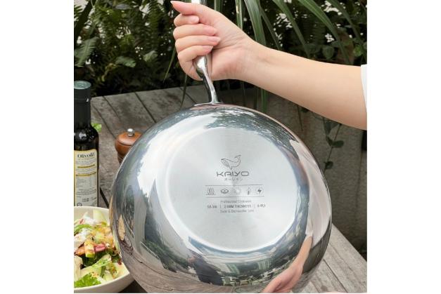 Chảo sâu lòng Kaiyo Inox 316 KIW 5 lớp liền khối của Nhật Chảo sâu lòng Kaiyo Inox 316 KIW 5 lớp liền khối của Nhật