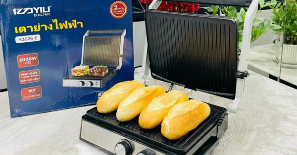 Máy ép nóng bánh mì Yili Y2626E công suất 2000W