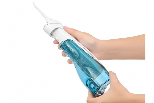 Máy Tăm Nước Không Dây LocknLock Cordless Oral Irrigator ENR156BLU