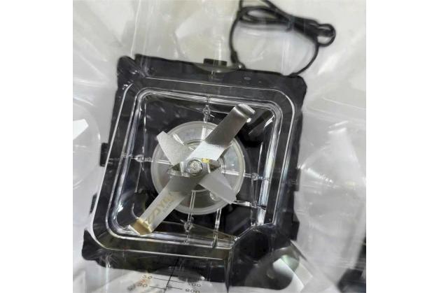 Máy xay sinh tố công nghiệp YL-712 Plus công suất 1680W