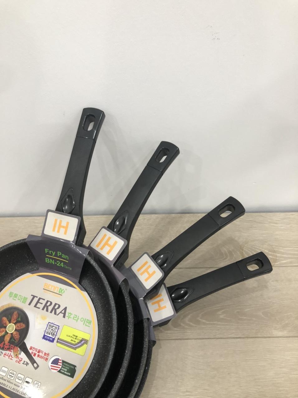 Chảo đá bếp từ Bennix Terra BN-24 loại 24 cm