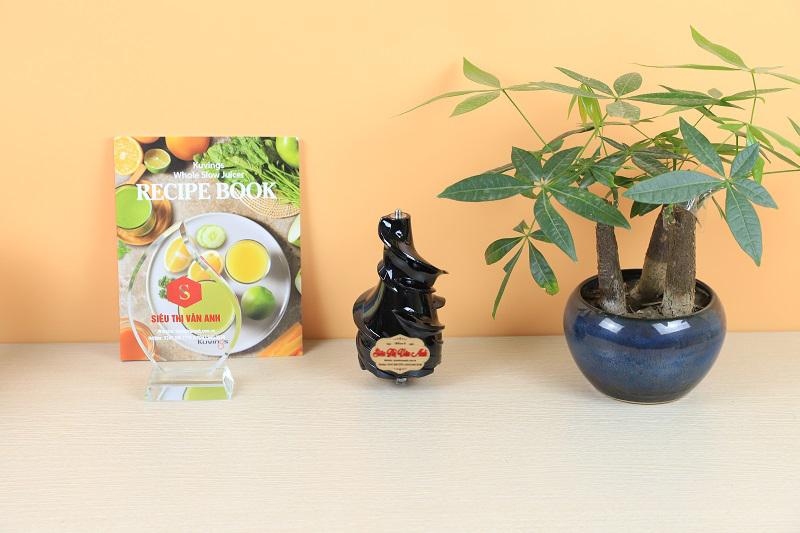 Trục ép của máy ép trái cây Kuvings