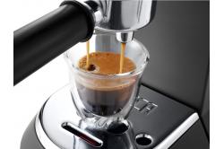 Máy pha cà phê Delonghi EC685.BK của Ý