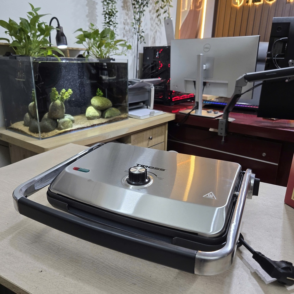 Máy kẹp nướng bánh mì Tiross TS9663 loại lớn